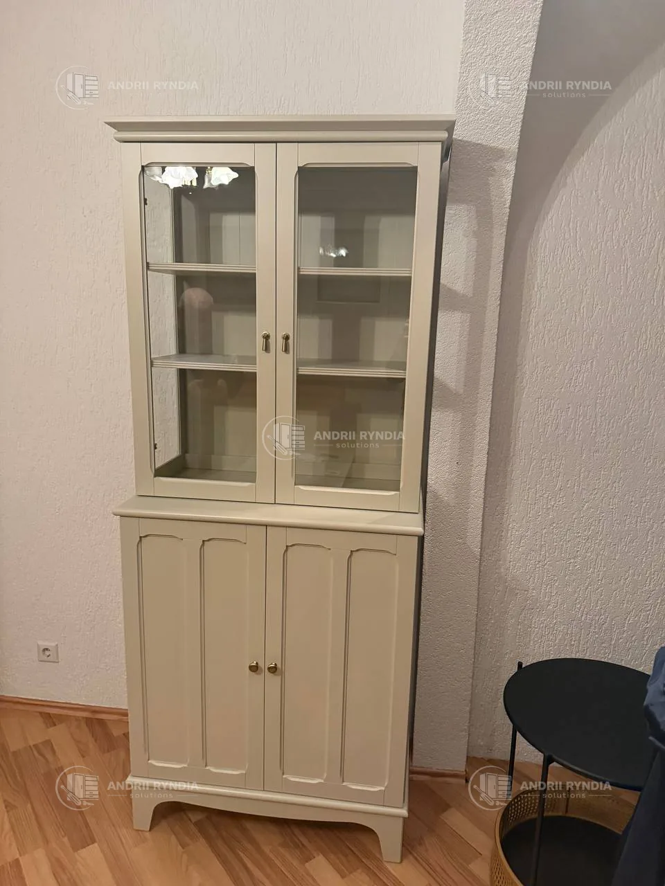 IKEA Vitrine