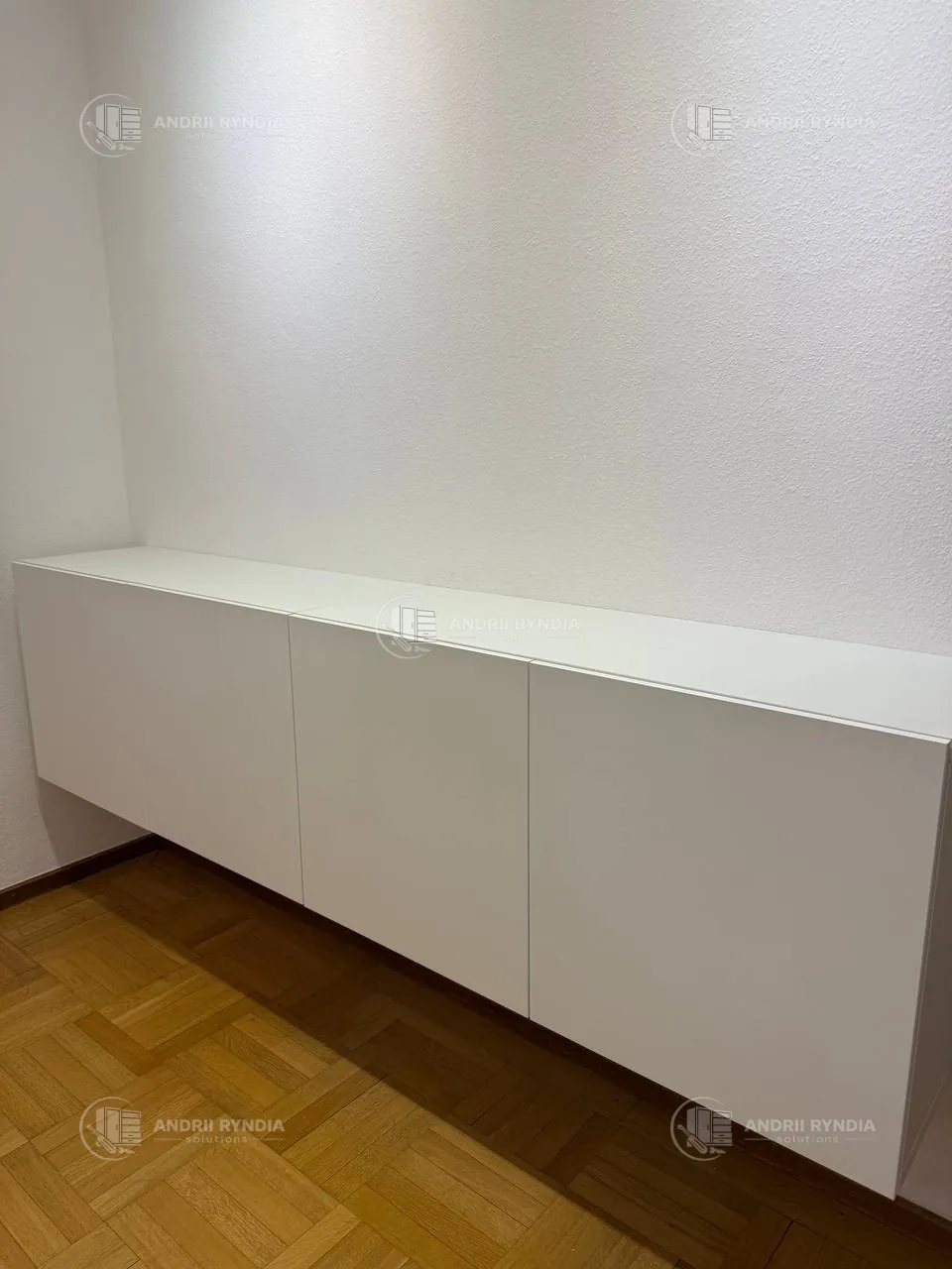 IKEA BESTÅ Kommode