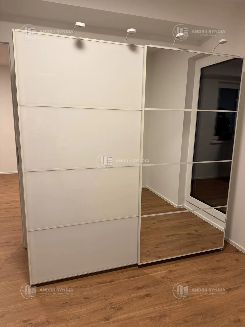 IKEA PAX mit Schiebetüren